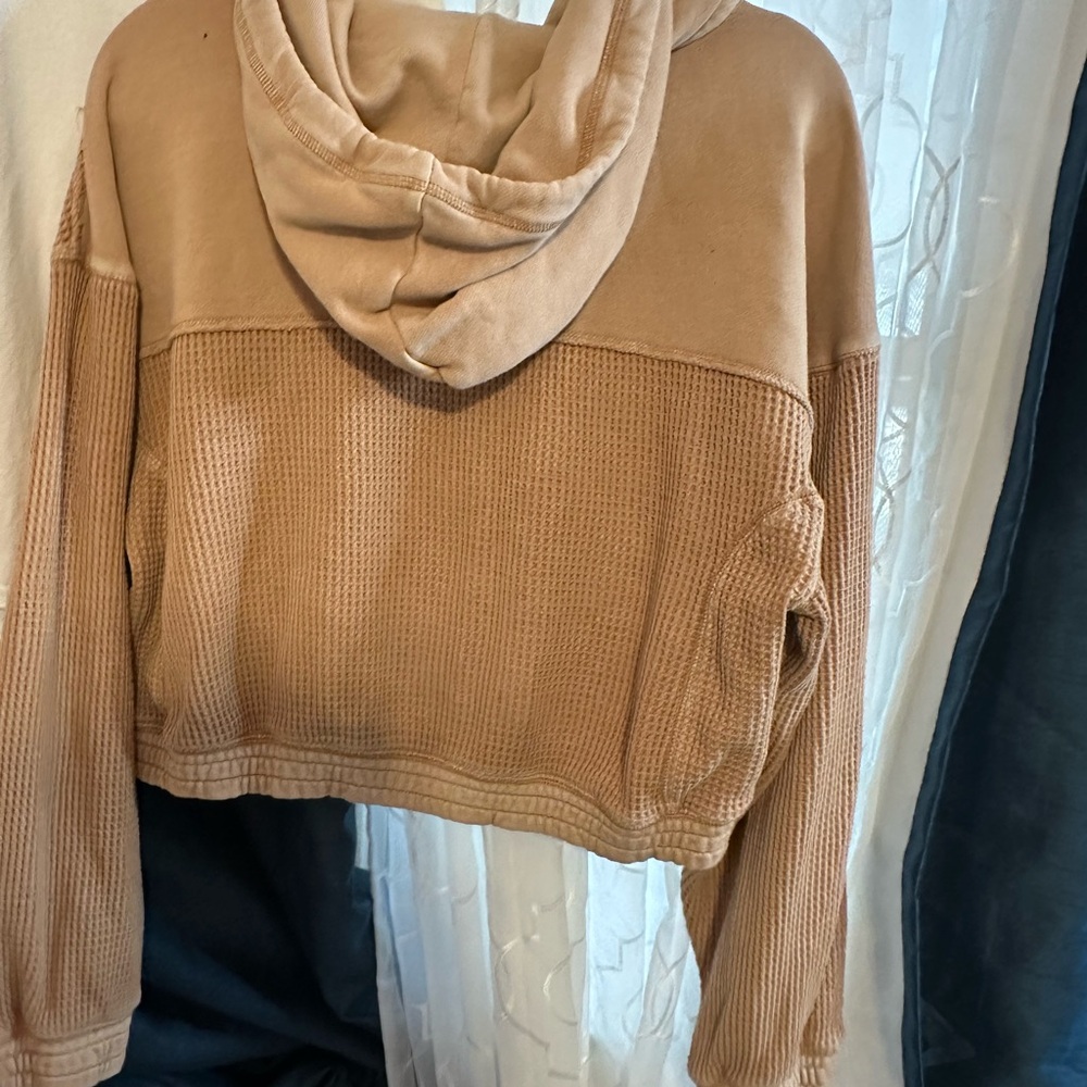 Aerie Light Brown Waffle Knit Hoodie. Taupe color with outside stitching. - Picture 4 of 6